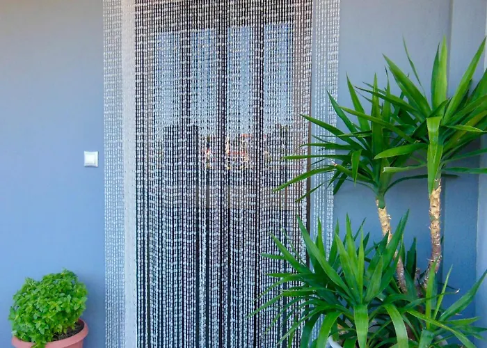 Quiet Mountain View Retreat Helicon, Apartment Kyriaki